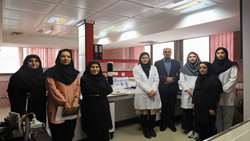 بازدید مدیر شبکه آزمایشگاهی کشور از شبکه آزمایشگاه جامع تحقیقات دانشگاه علوم پزشکی تهران