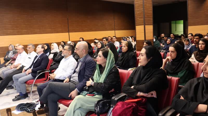 محفل ادبی بزرگداشت حافظ در مرکز پژوهش‌های دانشجویی برگزار شد