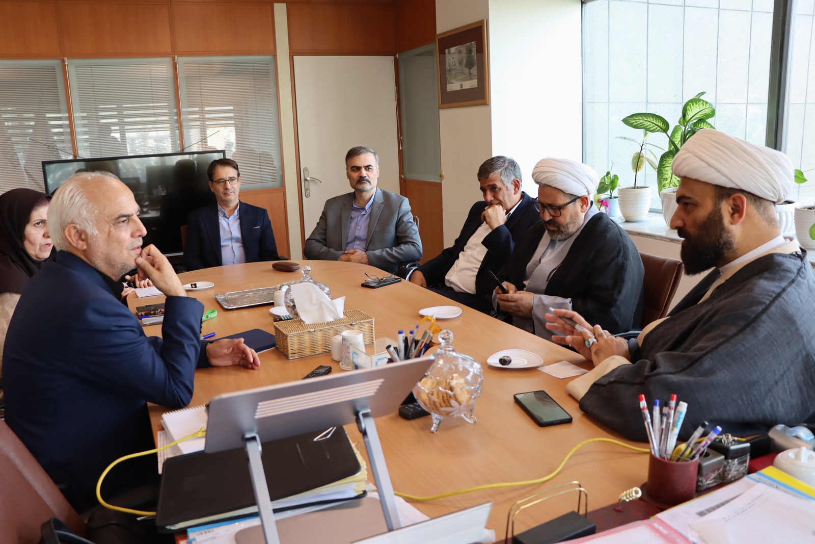  ارتباط آموزش، پژوهش و فرهنگ؛ محور اصلی جلسه توانمندسازی اعضای هیئت علمی جوان