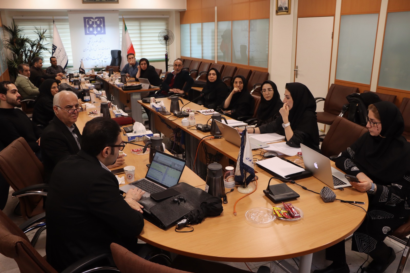 برگزاری بیست‌وهشتمین جلسه شورای مدیران معاونت تحقیقات و فناوری دانشگاه علوم پزشکی تهران